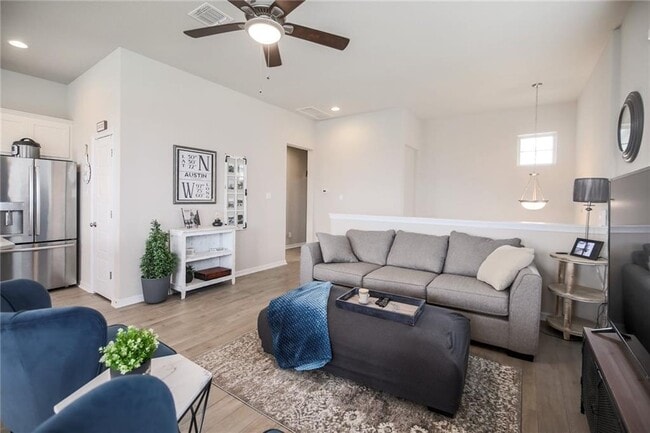 Building Photo - 18003 Pomelo Ln