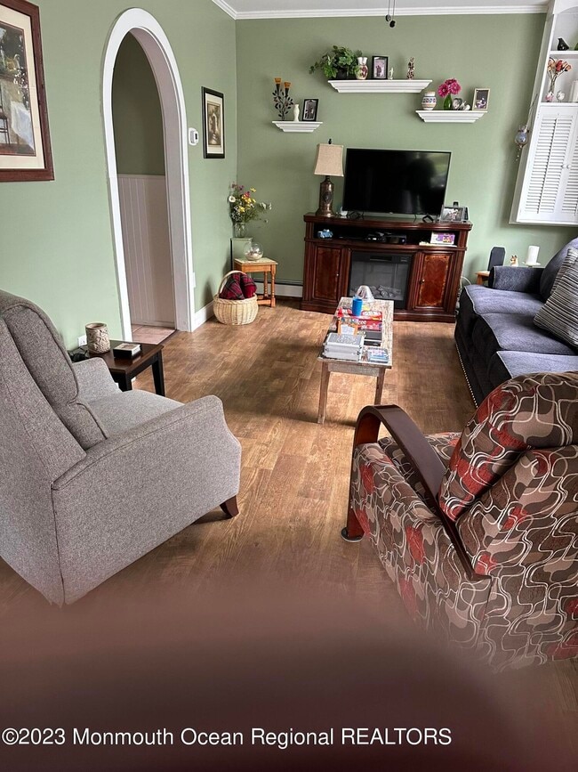 34 W Chelsea Ave, Ocean Gate, NJ 08740 House Rental in Ocean Gate, NJ