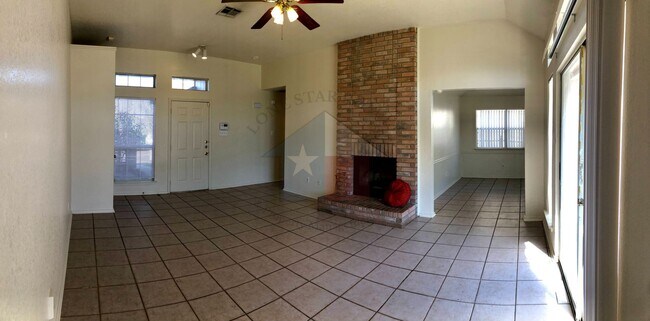 Foto del edificio - 3-Bedroom House for Rent in Killeen