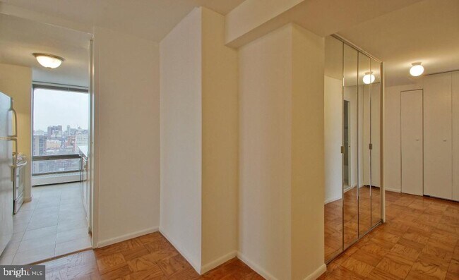 Foto del edificio - 200 Locust St