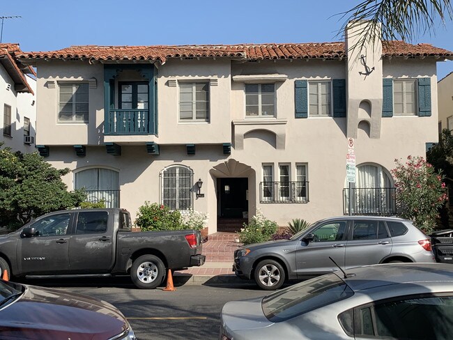 Front of building - 330 S Cochran Ave