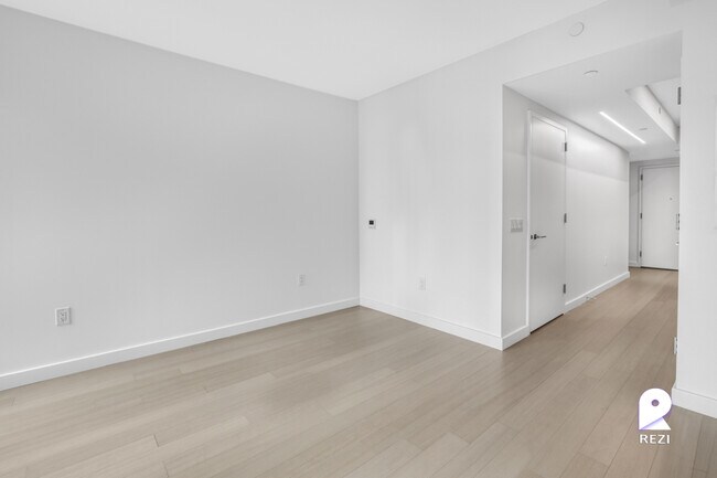 Building Photo - 2401 3rd Ave.