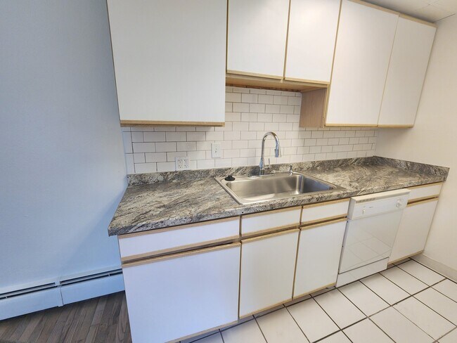Foto del edificio - 801 N Dahlia St