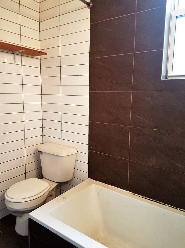Plano de planta - 252 STOCKHOLM ST