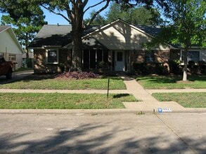 Building Photo - 15523 Bowsprit Ln