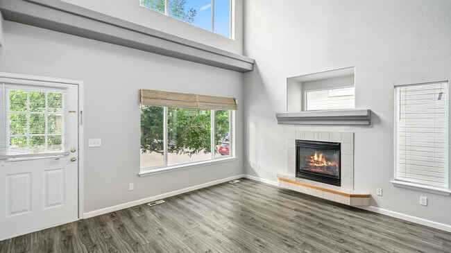 Building Photo - 4458 Lyndenwood Pt