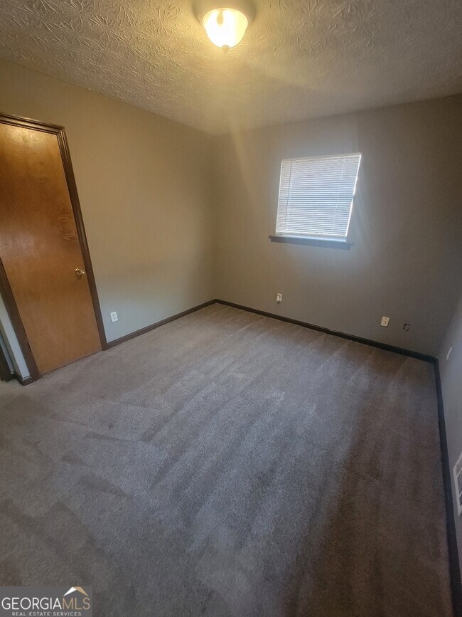 Foto del edificio - 2655 Union Rd SW