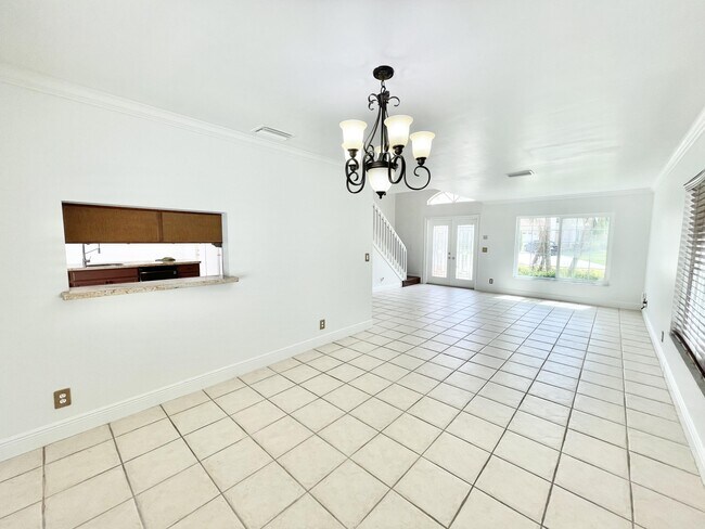 Building Photo - 10780 Buttonwood Lake Dr