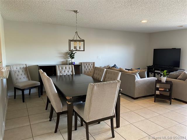 Foto del edificio - 7026 SW 164th Ct