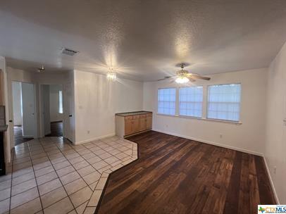 Foto del edificio - 1414 River Rd