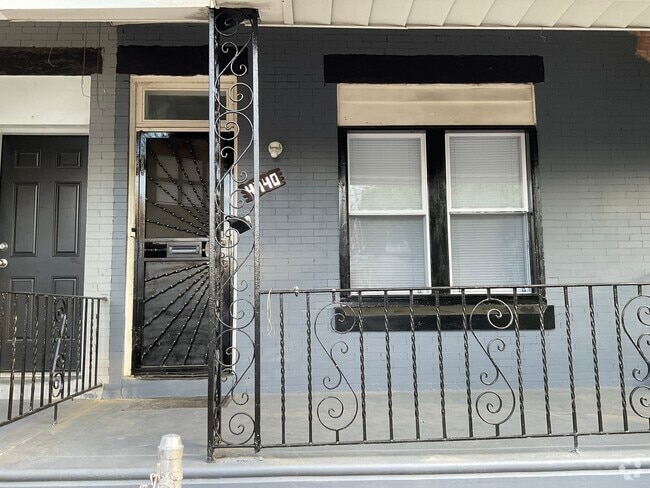 Building Photo - 4940 Westminster Ave