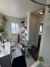 Building Photo - 623 James St