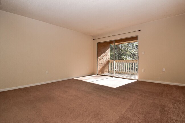 Building Photo - 1810 NW 23rd Blvd