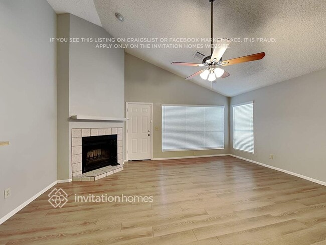 Building Photo - 446 E Wescott Dr