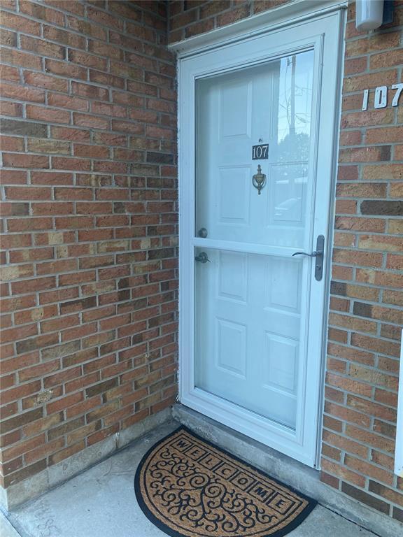 Foto del edificio - 111 Airport Ave W