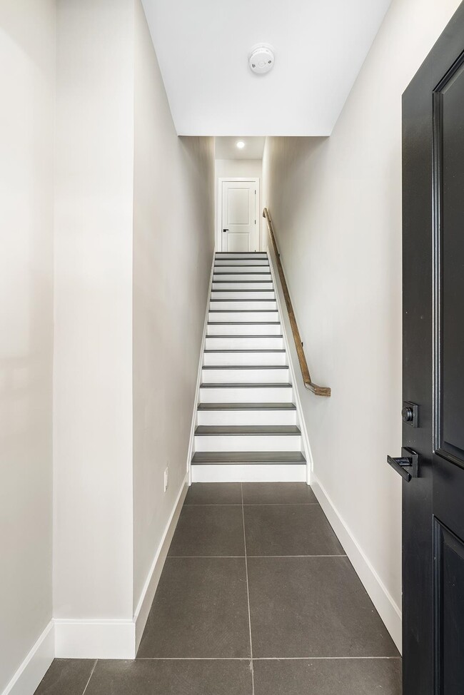 Foto del edificio - 6108 Fillmore Pl
