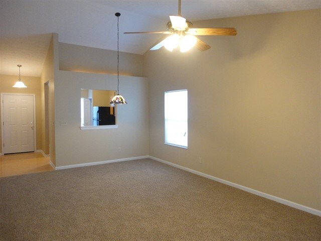 Building Photo - 5232 Lake Manor Dr