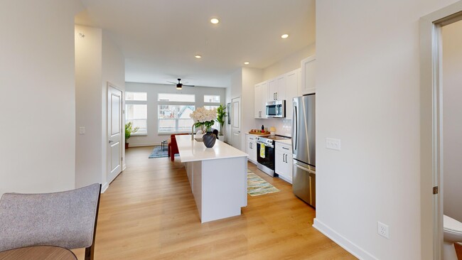Rook-Townhome-at-Factory-52-Kitchen 1.jpg - Factory 52 Townhomes