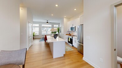 Rook-Townhome-at-Factory-52-Kitchen 1.jpg - Factory 52 Townhomes