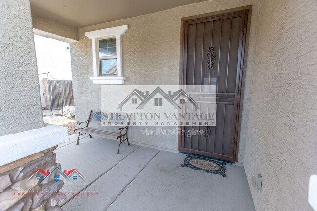 Foto del edificio - 21139 E Cherrywood Dr
