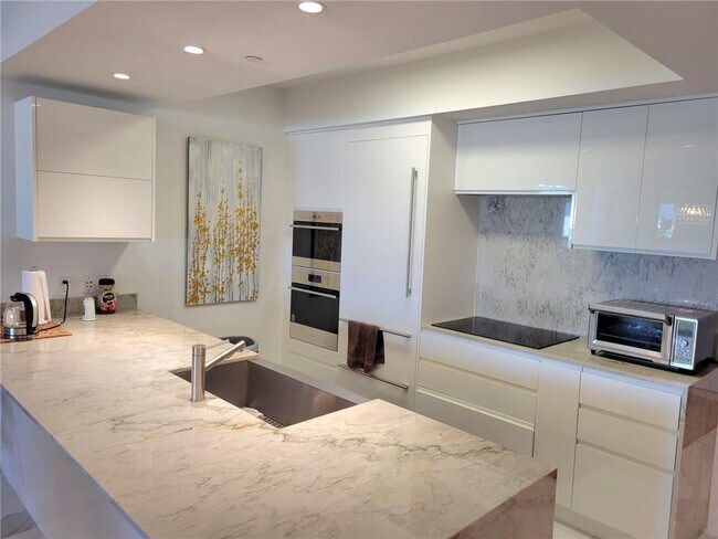 Foto del edificio - 1830 S Ocean Dr