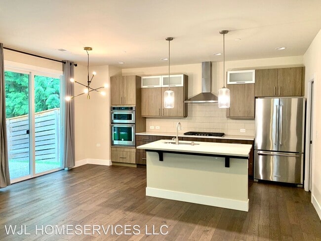 Building Photo - 3 br, 2.5 bath House - 13758 NE 100th Ct
