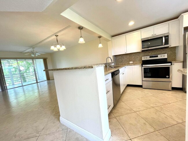 Building Photo - 3755 Via Poinciana