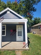 Building Photo - 1123 Helm St