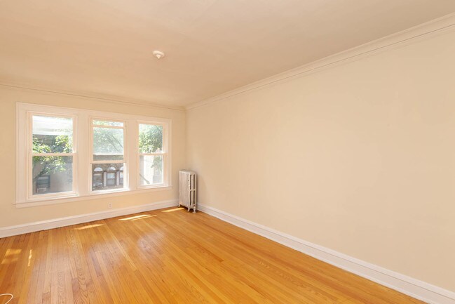 Foto del edificio - 7435 N Seeley Ave