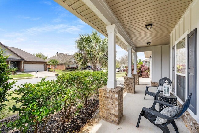 Foto del edificio - 270 Whispering Lake Dr