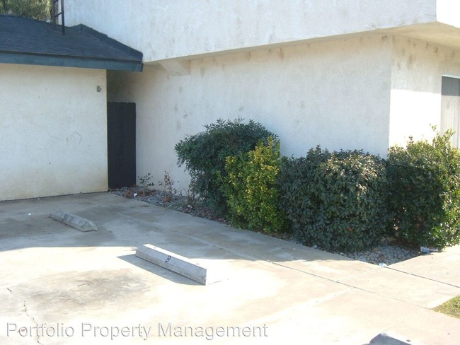 Building Photo - 4202 White Ln