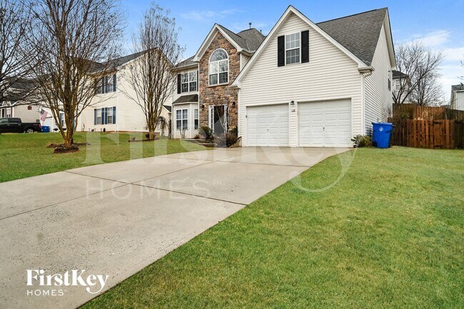 Foto del edificio - 128 Madelia Pl