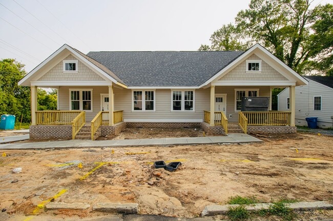 Building Photo - Pick Your Neighbors! Brand-New 3 Bed, 3 Ba...