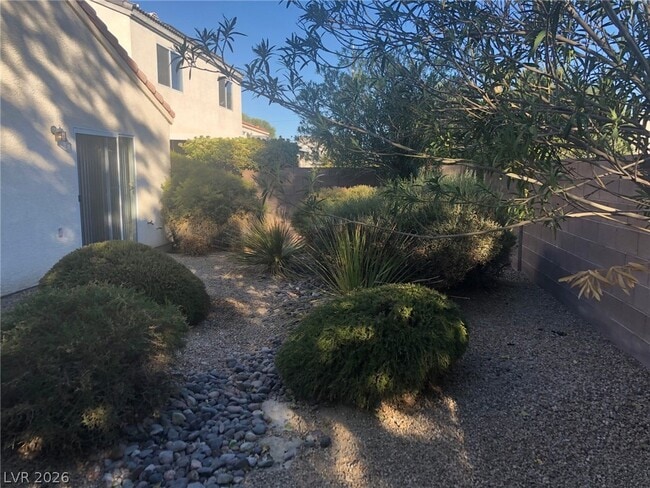 Building Photo - 3729 Discovery Creek Ave