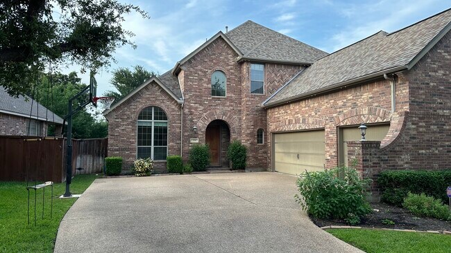 Building Photo - 208 Angus Dr