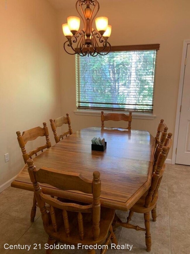 Building Photo - 3 br, 3 bath House - 1301 Barabara Drive