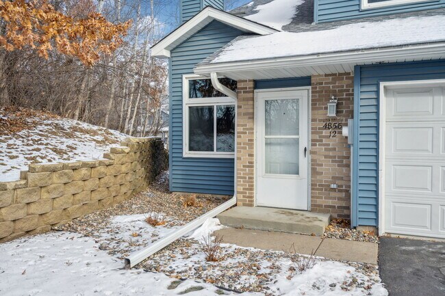 Building Photo - 4856 Helena Ln N