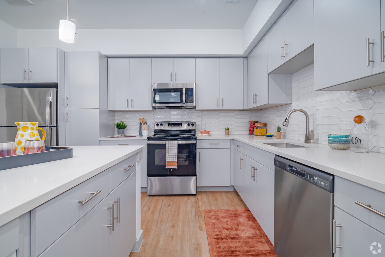 THE RESIDENCES AT LANDON RIDGE - THE RESIDENCES AT LANDON RIDGE