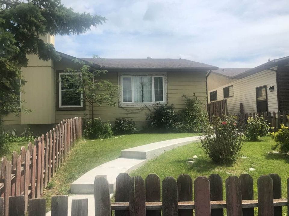 Photo principale - 212 Whitlock Pl NE