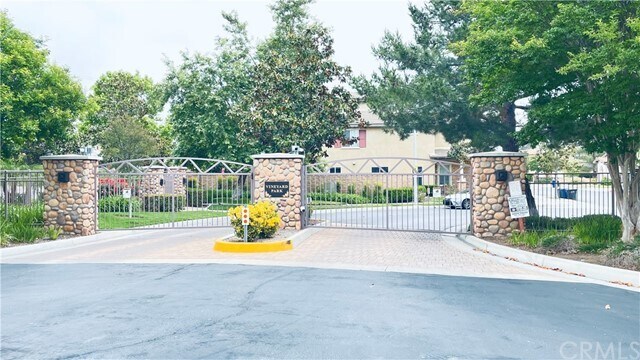 Building Photo - 2472 E Smiderle Loop