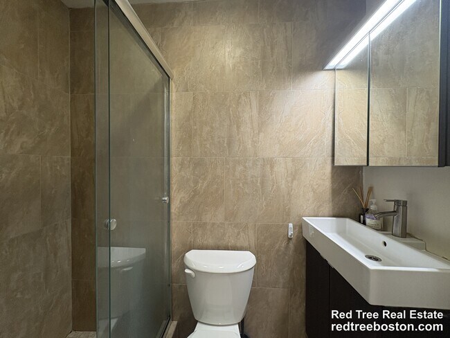 Photo - 1203 Beacon St Apartment