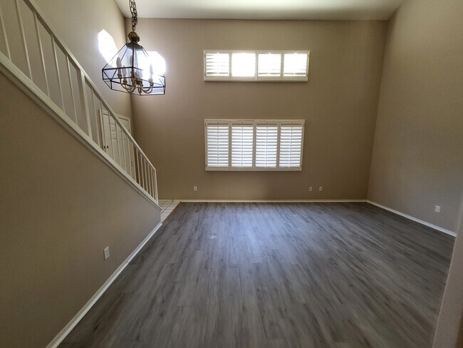 Foto del edificio - 5369 Chili Pepper St