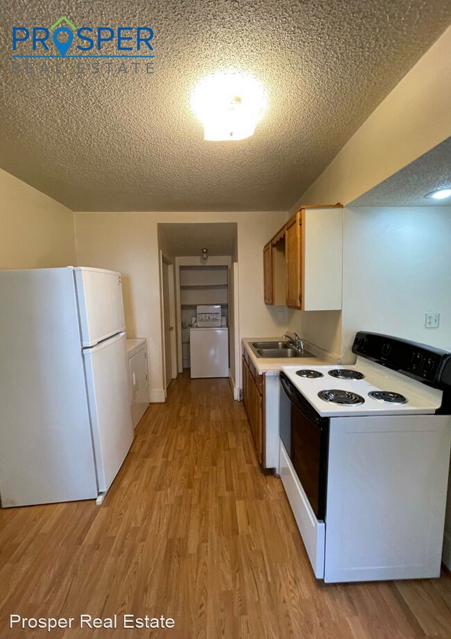 Foto del edificio - 4 br, 1 bath House - 315 9th Avenue