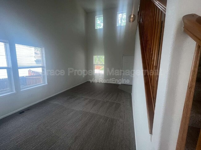 Foto del edificio - 3790 E 92nd Pl
