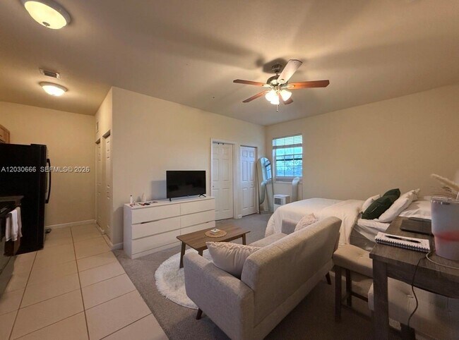 Foto del edificio - 9273 SW 172nd Ave