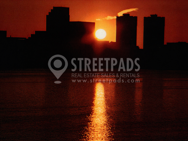 Foto principal - 3 bedroom in Boston MA 02135