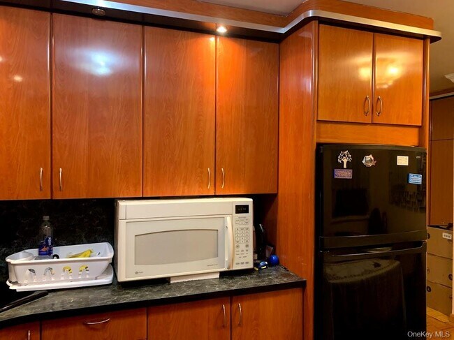Foto del edificio - 61-35 98th St