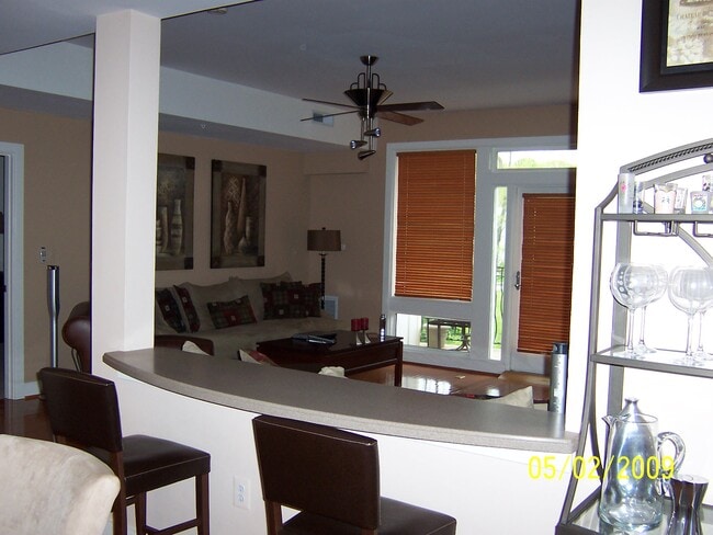 Building Photo - 400 Renfro Dr
