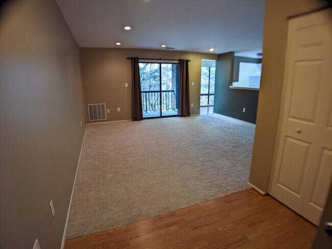 Building Photo - 8030 NEEDWOOD Rd