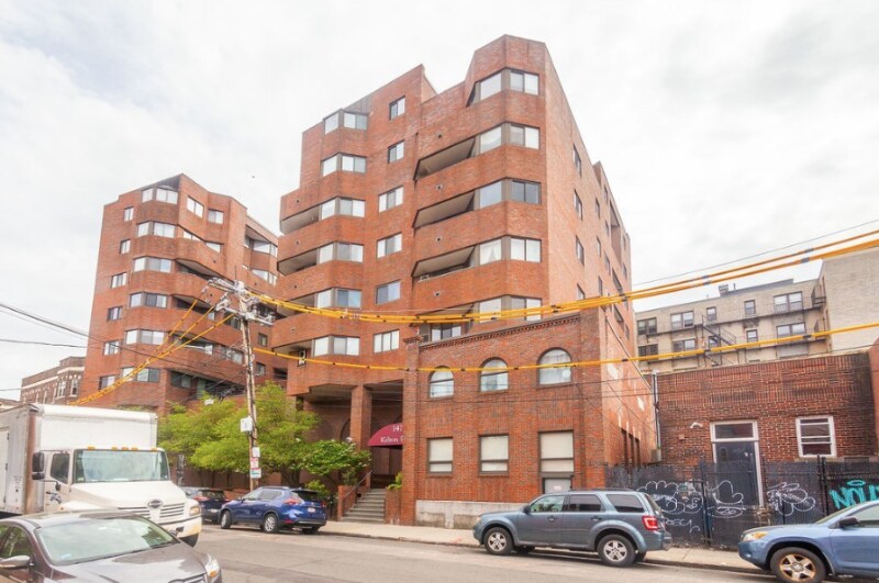 147 Kelton St Unit 405, Boston, MA 02134 Condo for Rent in Boston, MA